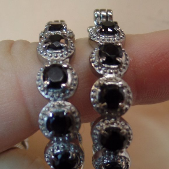 Unbranded Stainless Steel Black Spinel & Sparkling CZ Hoop Earrings Apx 1.5" 10G - Picture 2 of 13